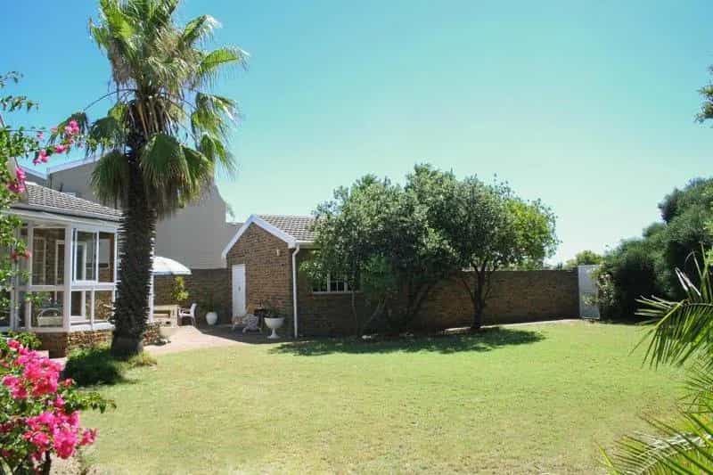 Talo sisään Rosendal, Western Cape 10234170