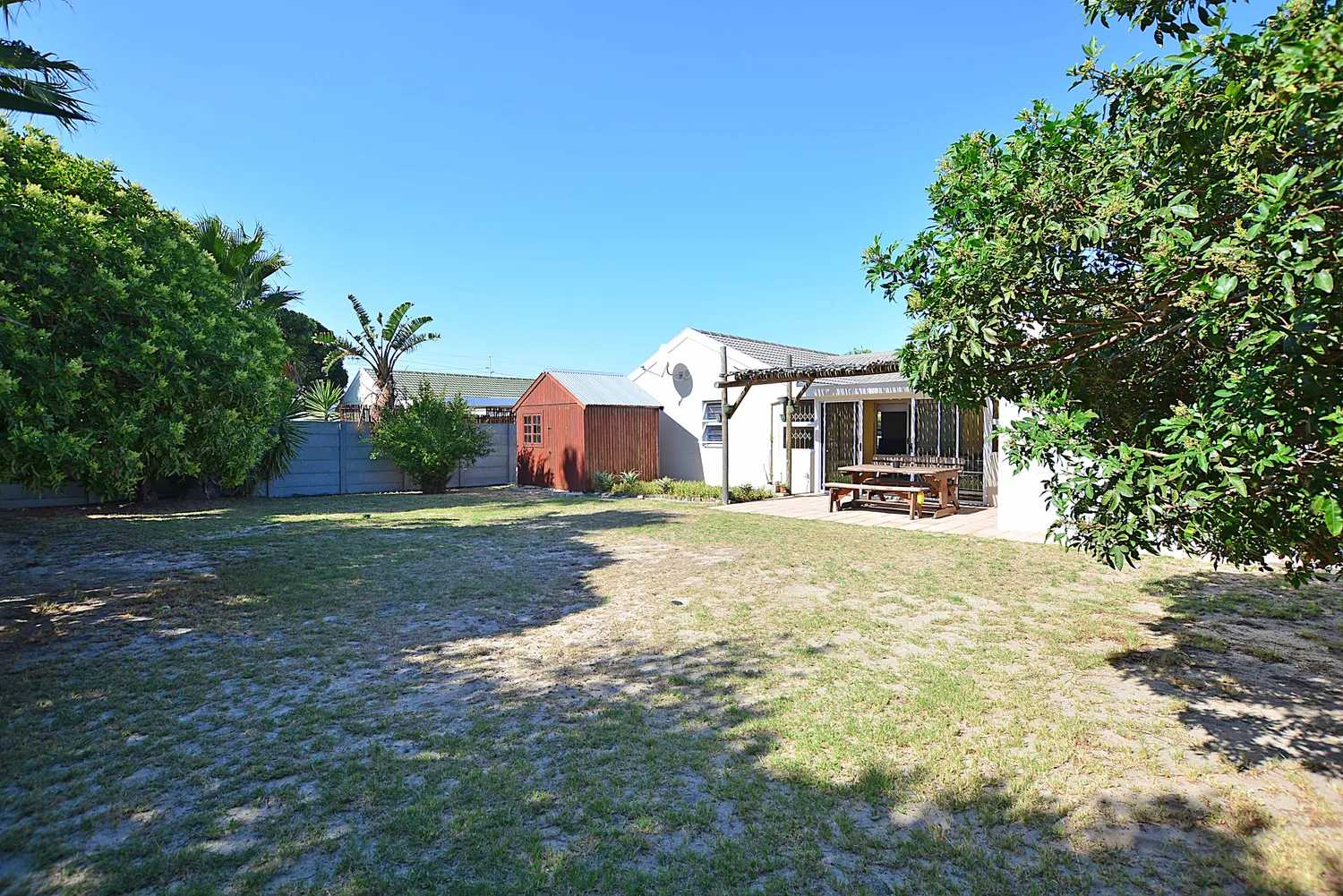 House in Cape Town, Sunningdale Drive 10234171
