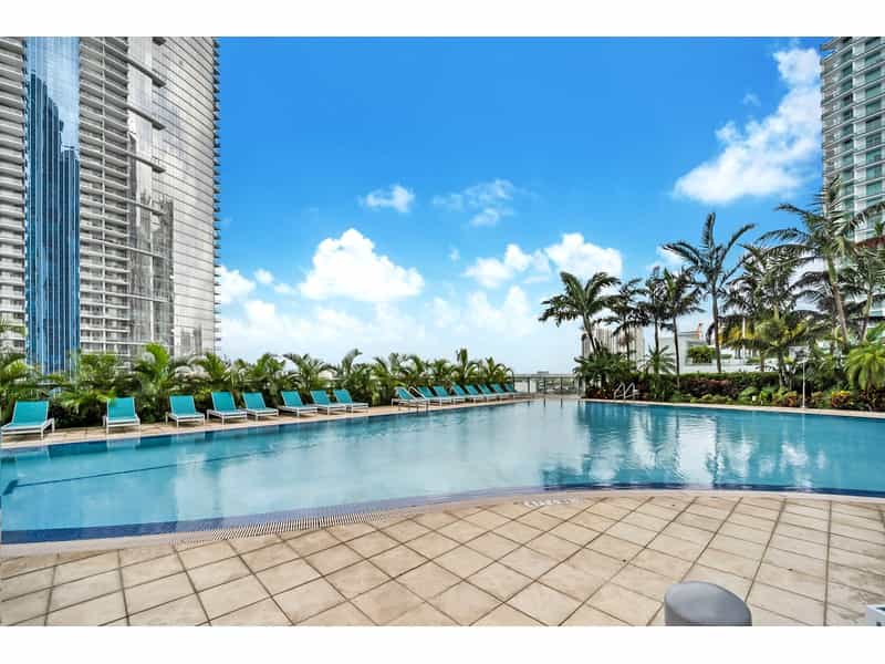 Condominium dans Miami, Florida 10234236