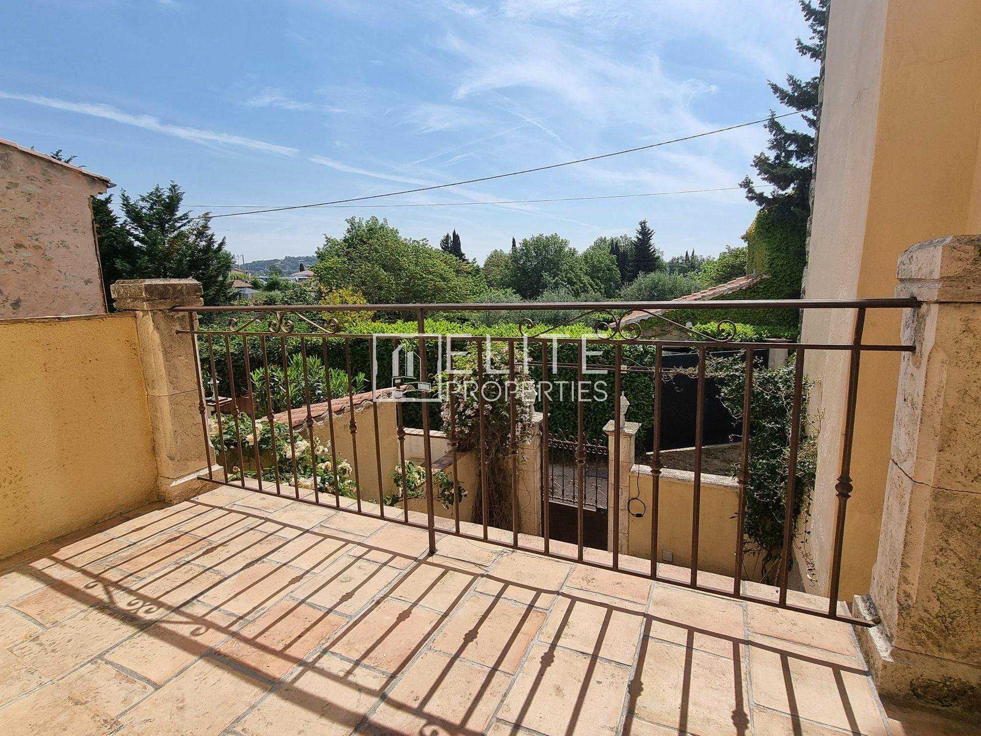 Multiple Houses in Opio, Provence-Alpes-Cote d'Azur 10234473