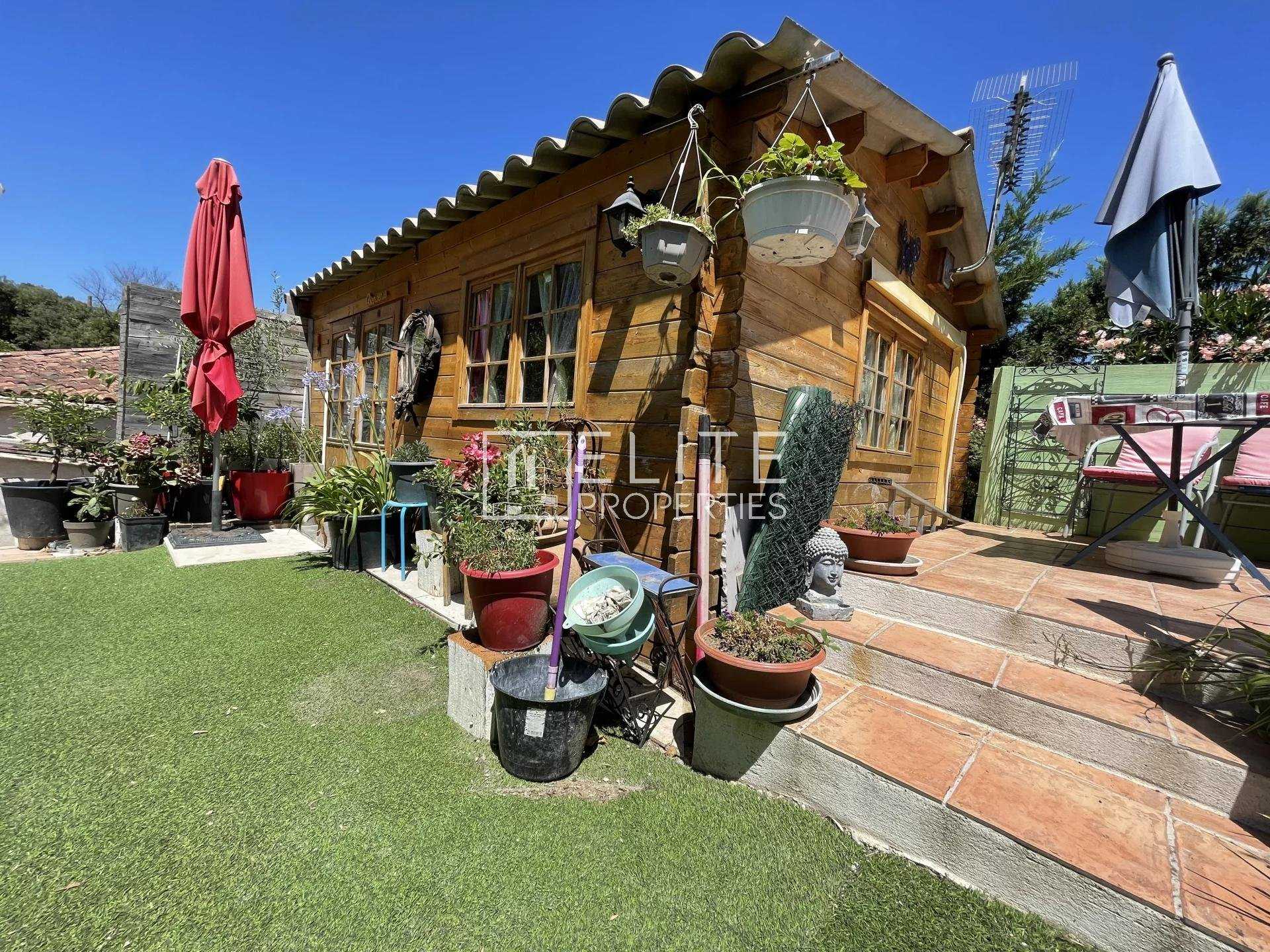 Rumah di Pegoma, Provence-Alpes-Cote d'Azur 10234476