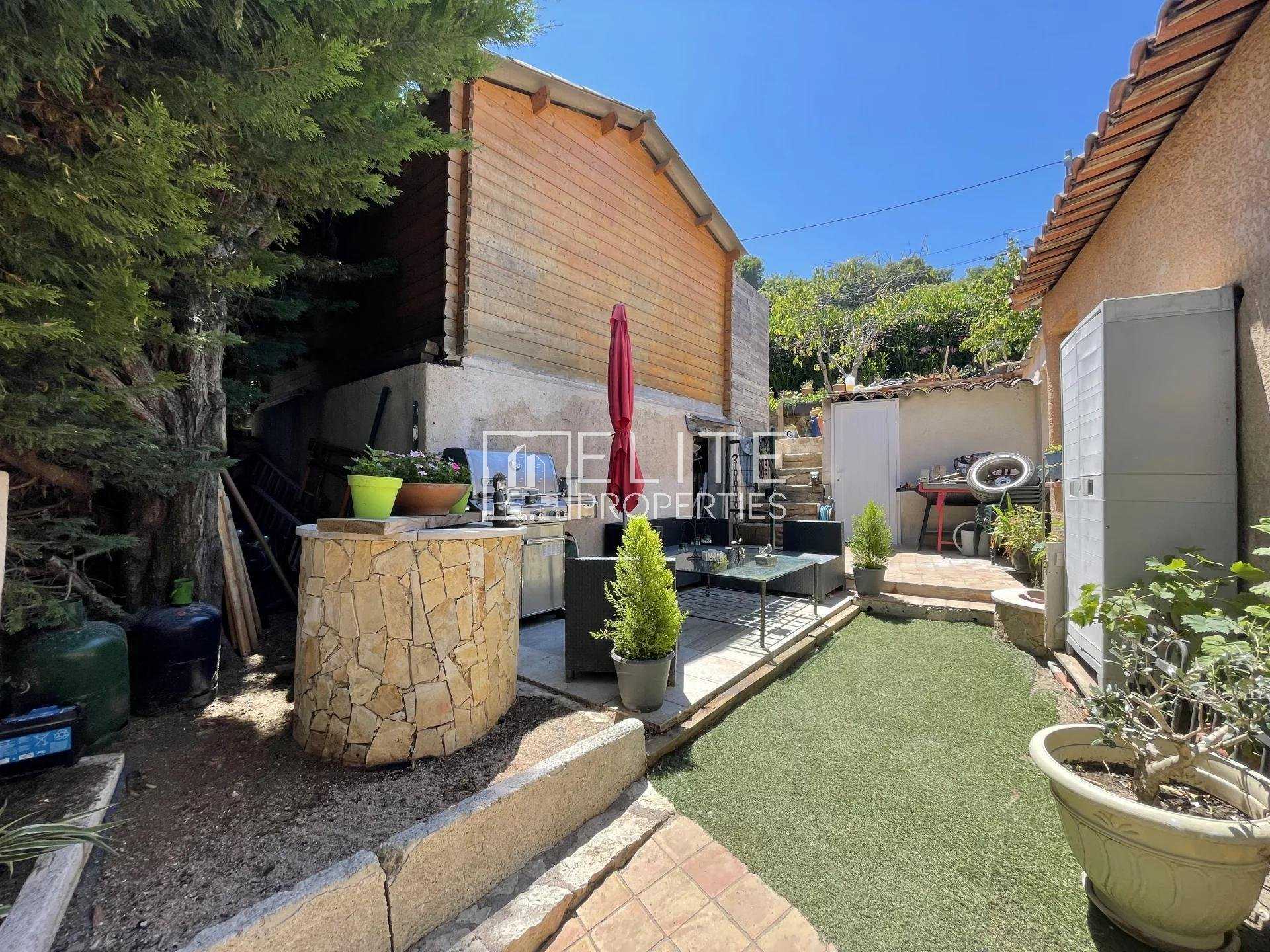 House in Pegomas, Provence-Alpes-Cote d'Azur 10234476