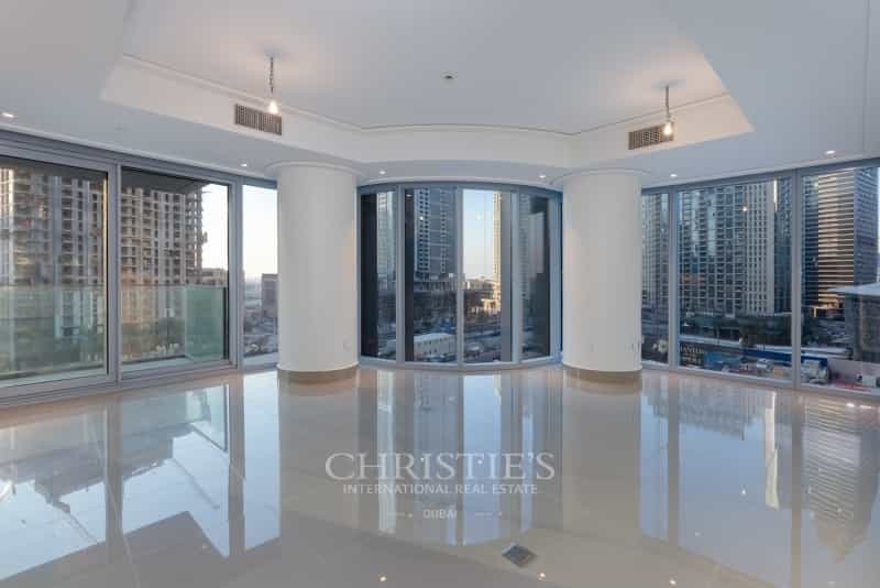 Condominium in Dubai, Dubayy 10234697