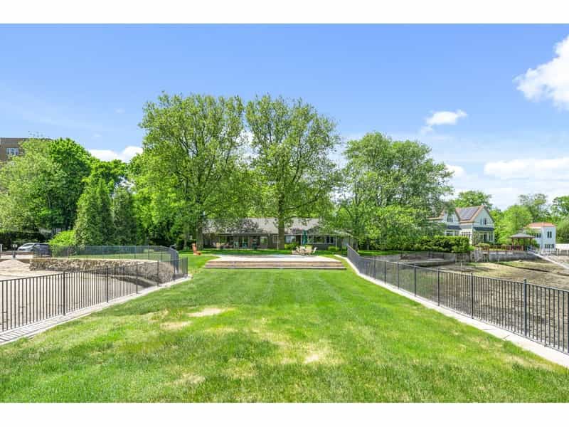 House in Mamaroneck, New York 10234891