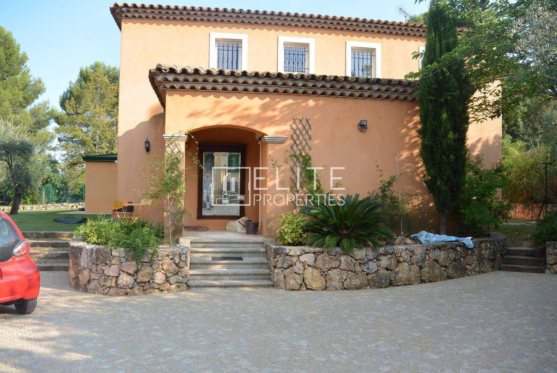 Rumah di Valbonne, Provence-Alpes-Cote d'Azur 10234897