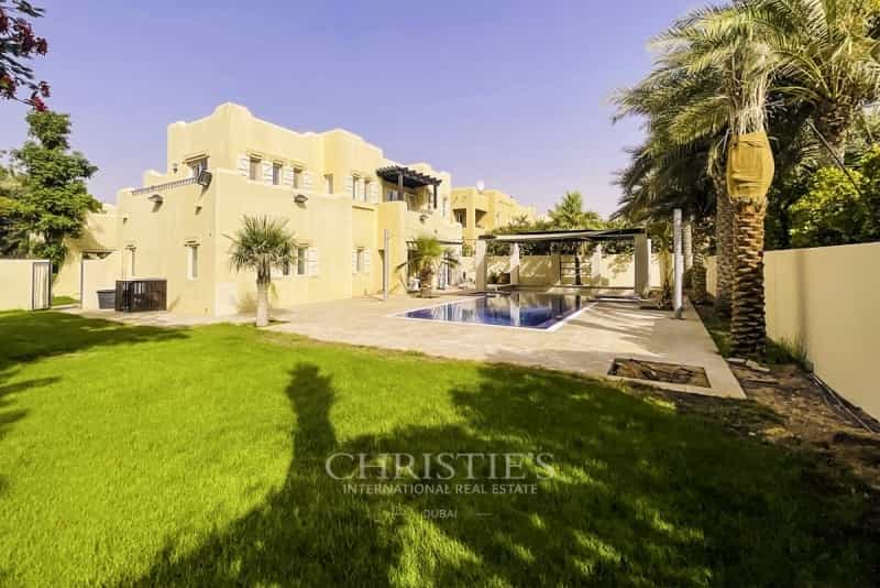 Talo sisään Warisan, Dubai 10481860