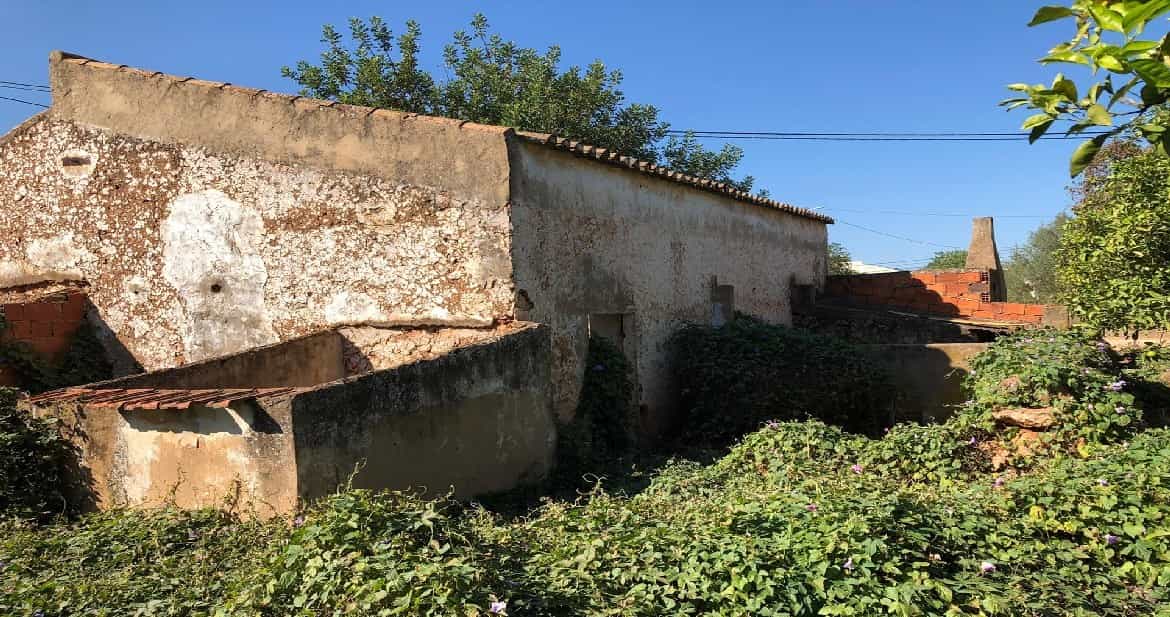אַחֵר ב São Bartolomeu de Messines, Faro 10483847