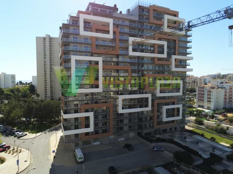 Condominium in Rocha, Faro 10483935