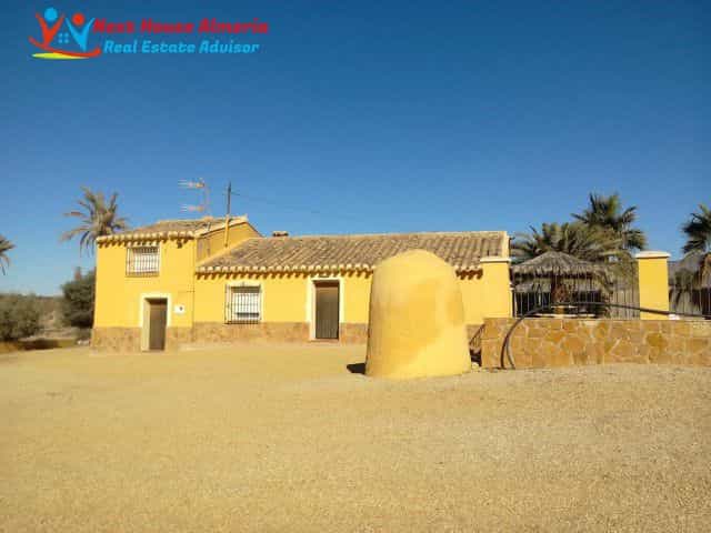 House in Huercal-Overa, Andalusia 10484250