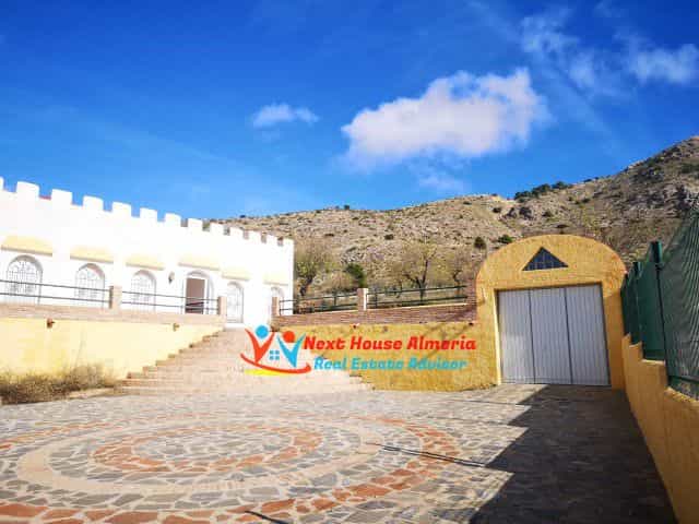 rumah dalam Oria, Andalusia 10484253
