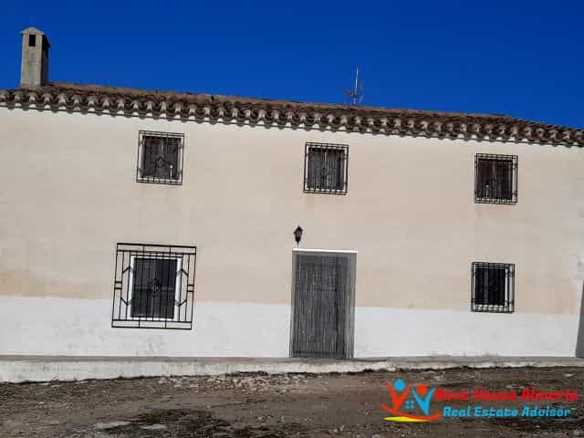 Будинок в Велес Бланко, Андалусія 10484272