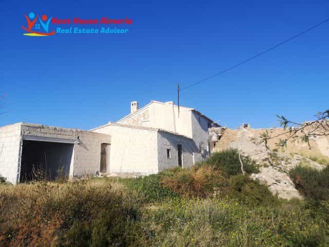 房子 在 Huércal-Overa, Andalusia 10484311