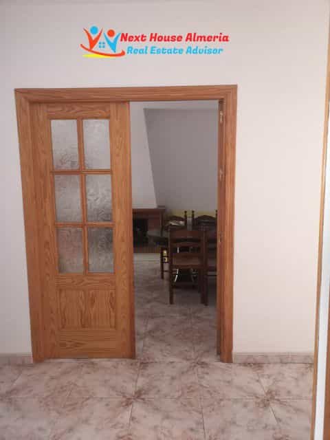 rumah dalam Urracal, Andalusia 10484328