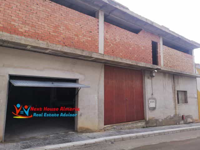 Industriel dans Fines, Andalucía 10484367