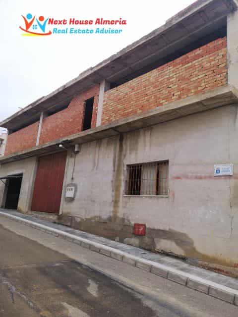 Industriel dans Fines, Andalucía 10484367