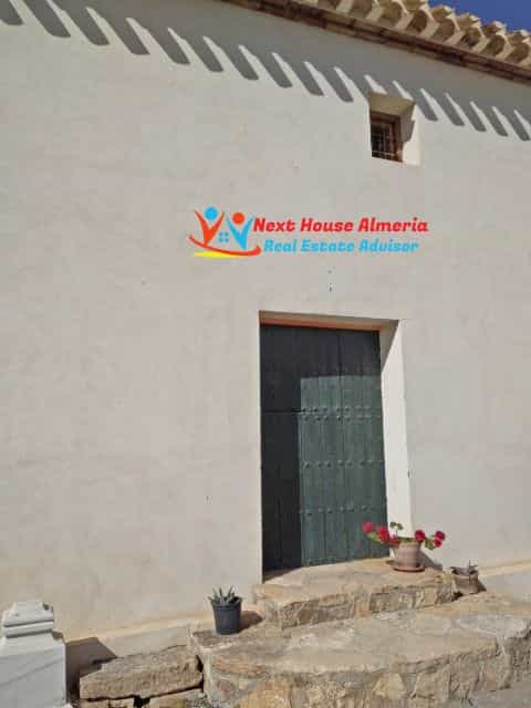 Будинок в Albox, Андалусія 10484373