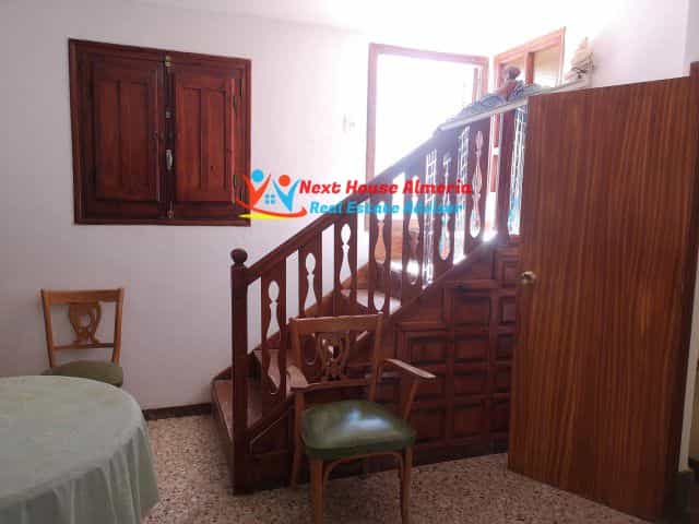 σπίτι σε Urrácal, Andalusia 10484446