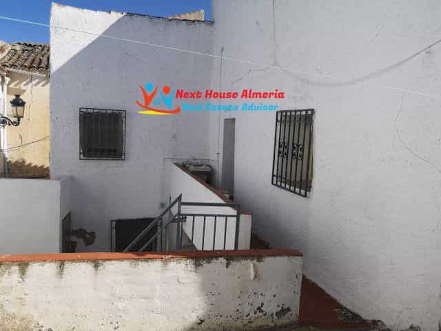 Будинок в Urrácal, Andalusia 10484455