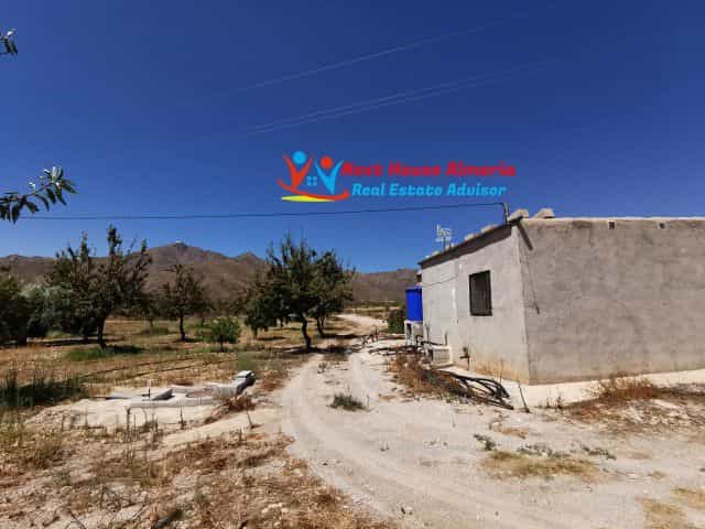 жилой дом в Uleila del Campo, Andalusia 10484476