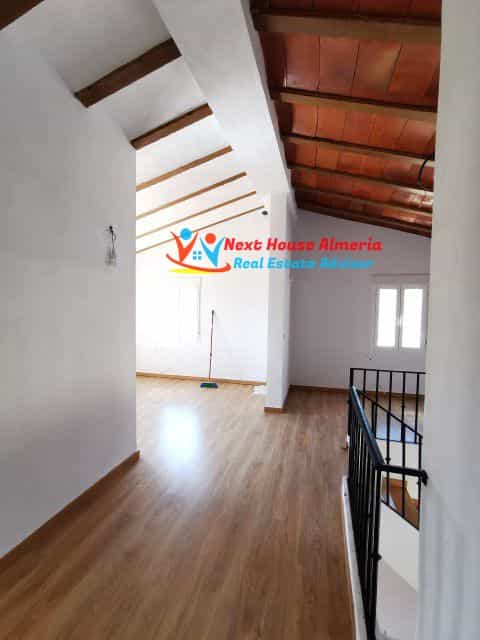 House in Vélez-Blanco, Andalusia 10484505