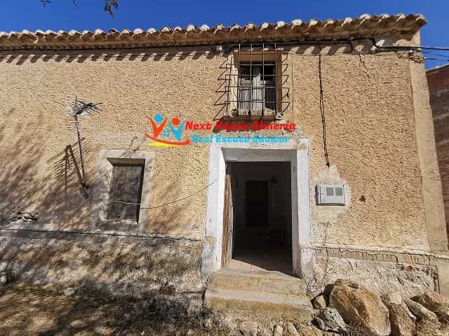 House in Oria, Andalusia 10484526