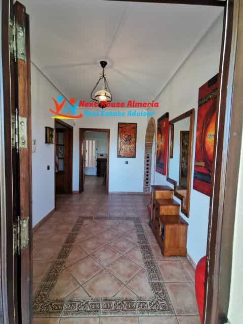 房子 在 Los Gallardos, Andalusia 10484535