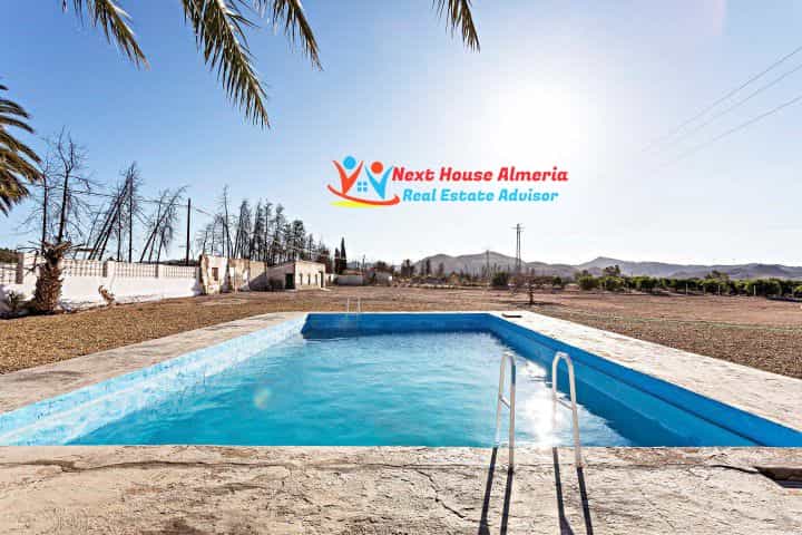House in Huercal-Overa, Andalusia 10484560