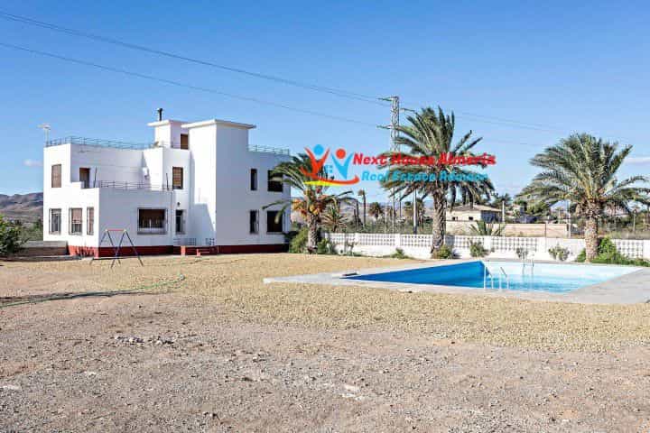 Hus i Huercal-Overa, Andalusien 10484560