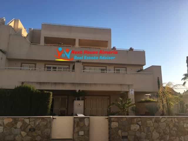 Condominium in Garrucha, Andalucía 10484566