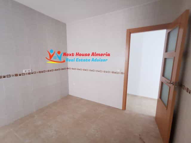 Condominium in Fines, Andalucía 10484582