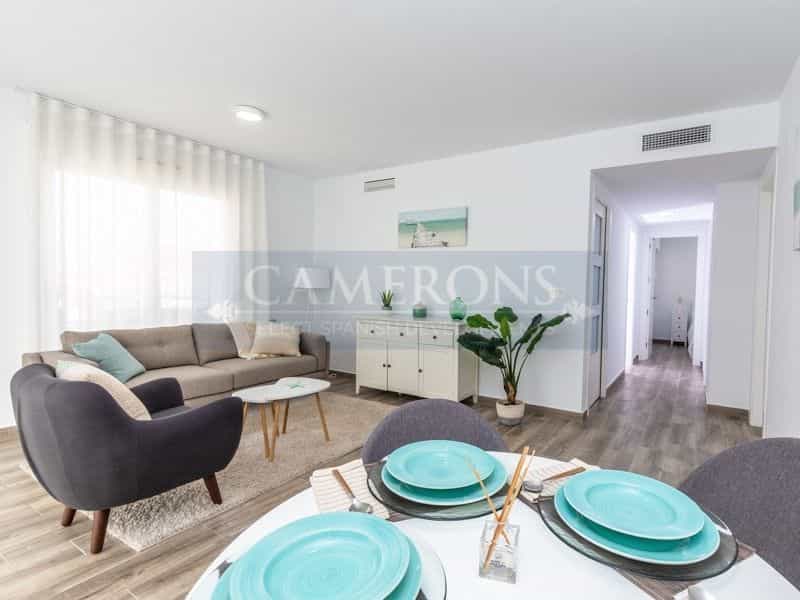 Condominium in Gran Alacant, Valencian Community 10484590