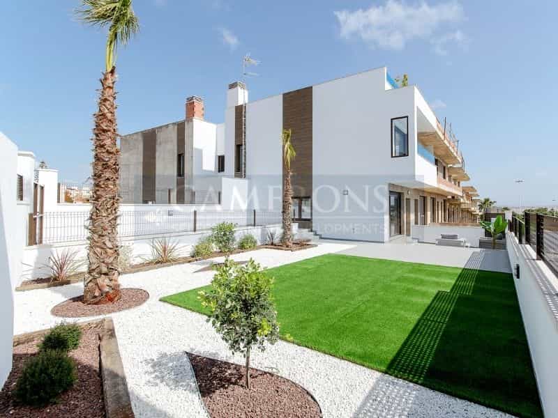 House in Torrevieja, Valencia 10484594