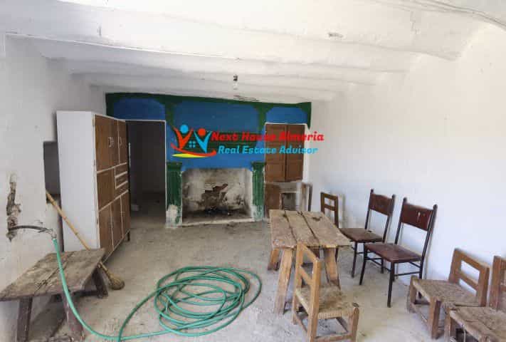 Talo sisään Vélez-Rubio, Andalusia 10484618