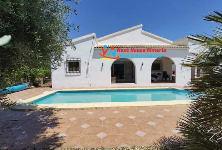 Rumah di Albanchez, Andalusia 10484633