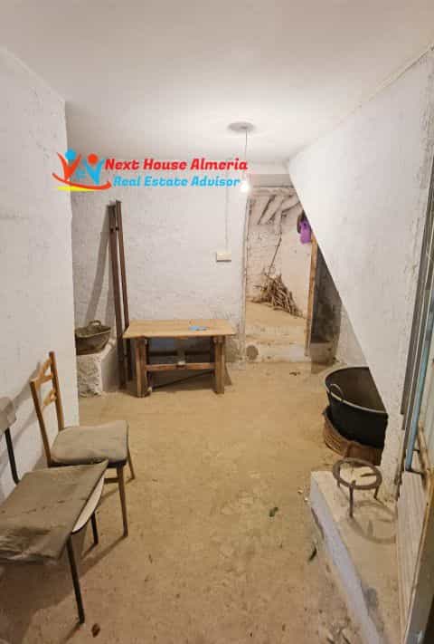 House in Tahal, Andalucía 10484670