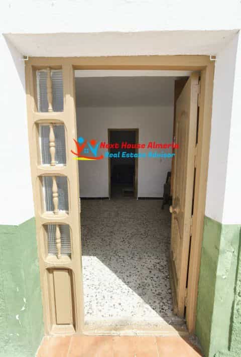 House in Oria, Andalusia 10484694