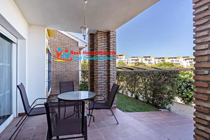 公寓 在 Vera, Andalucía 10484703