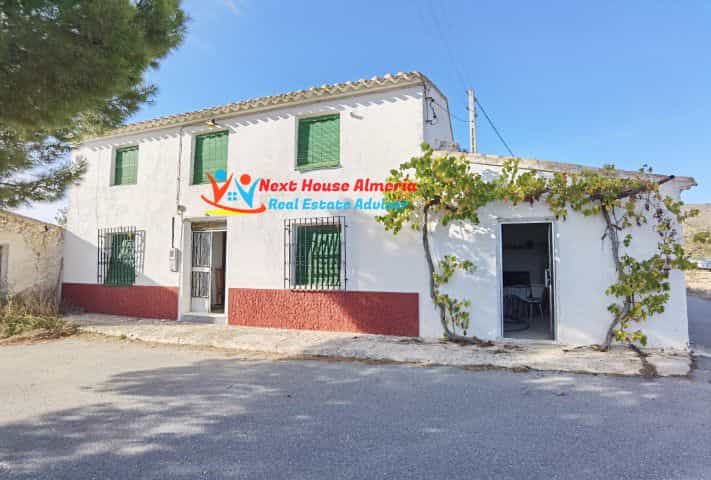 House in Oria, Andalusia 10484707