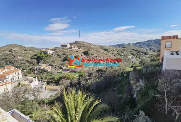 집 에 Lubrín, Andalusia 10484718