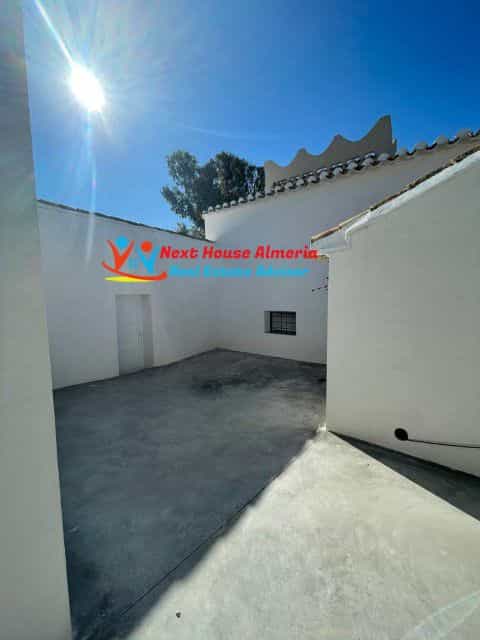 Будинок в Puerto Lumbreras, Región de Murcia 10484736