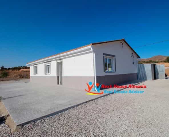 Huis in Puerto Lumbreras, Región de Murcia 10484737