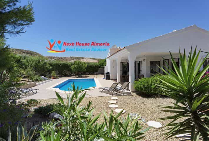 Dom w Arboleas, Andaluzja 10484776
