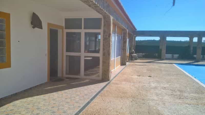House in , Faro District 10484853