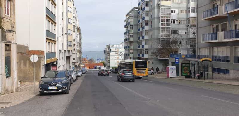 Condominium in Chela's, Lissabon 10485057