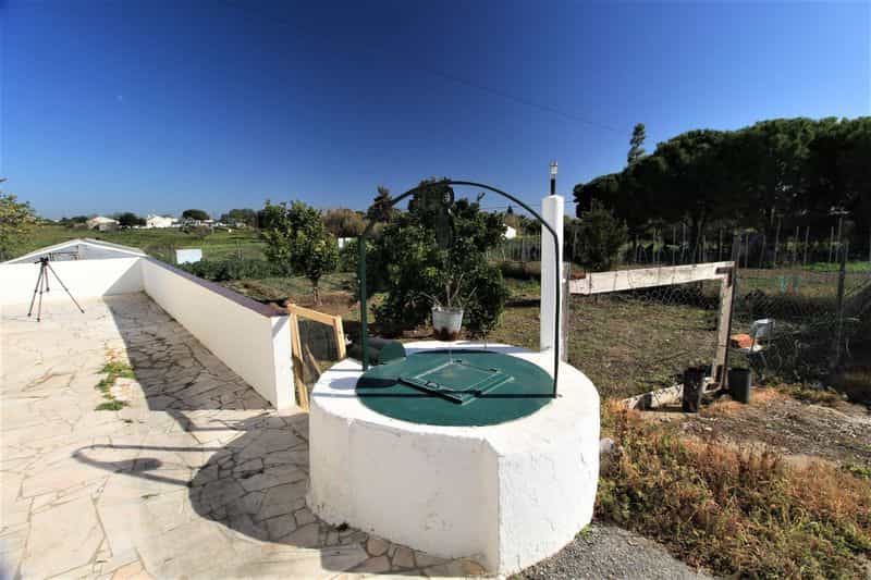 Huis in Vila Nova de Cacela, Faro District 10485234