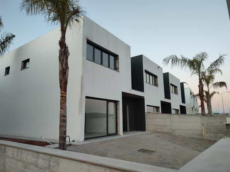 House in Algoz, Faro 10485270