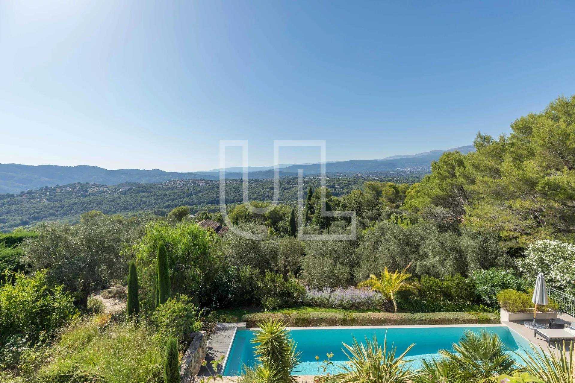 Hus i Mougins, Provence-Alpes-Cote d'Azur 10485904