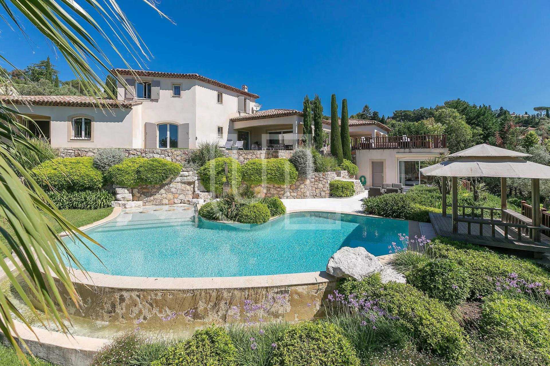 Hus i Mougins, Provence-Alpes-Côte d'Azur 10485914
