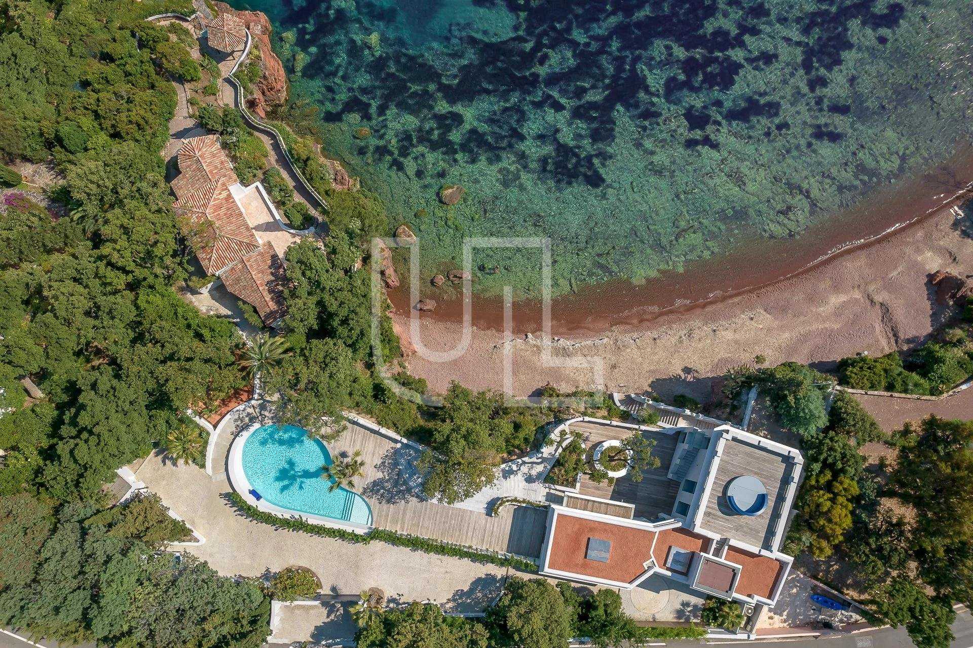 Rumah di Anteor, Provence-Alpes-Cote d'Azur 10485966