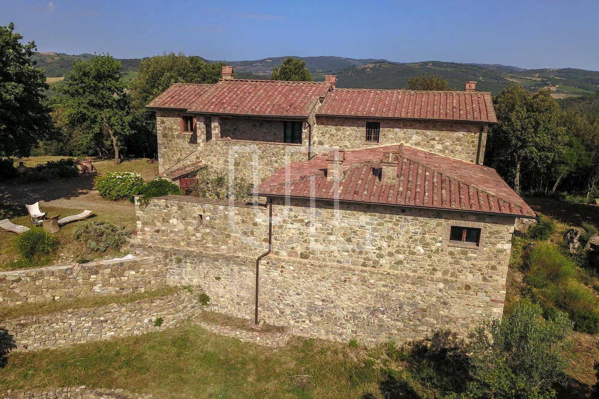 Rumah di Castiglione d'Orcia, Toscana 10486069